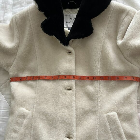 Vintage NILS Resort Collection Mouton Pile Jacket | Ivory w/Black Collar | Med - Picture 8 of 13